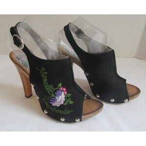 Monella Vagavonda Heels Black Suede Italian Embroidered Sandals Shoes Size 9